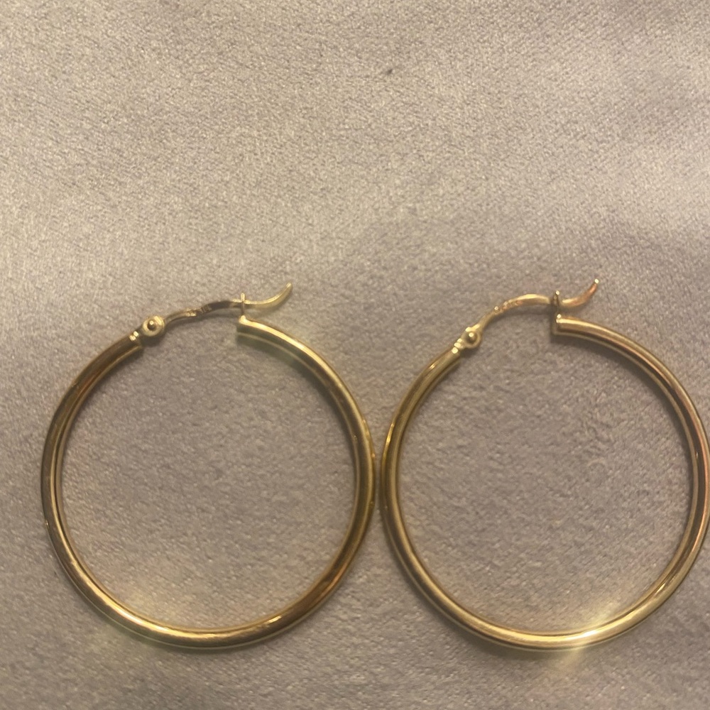 10K gold hoop earrings